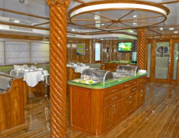 Dining Room, Galapagos Yacht M/Y Odyssey