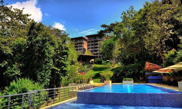 Infinity Swimming Pool, Los Altos Beach Resort & Spa, Manuel Antonio, Costa Rica