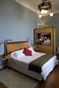 Colores Double Room, Zero Hotel, Valparaiso, Chile