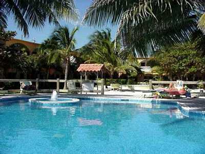 Swimming Pool, Sunbreeze Hotel, Ambergris Caye, Belize