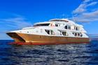 Galapagos Luxury Catamaran M/C Elite