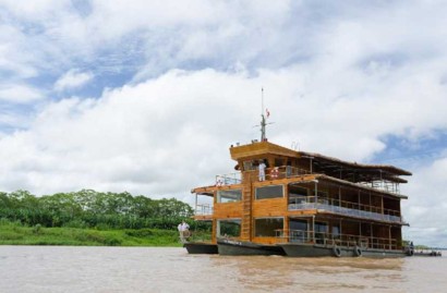 Amazon River Cruise Itineraries aboard the M/V Delfin I