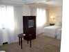 Twin Room, Kenton Palace Hotel, Bariloche, Argentina